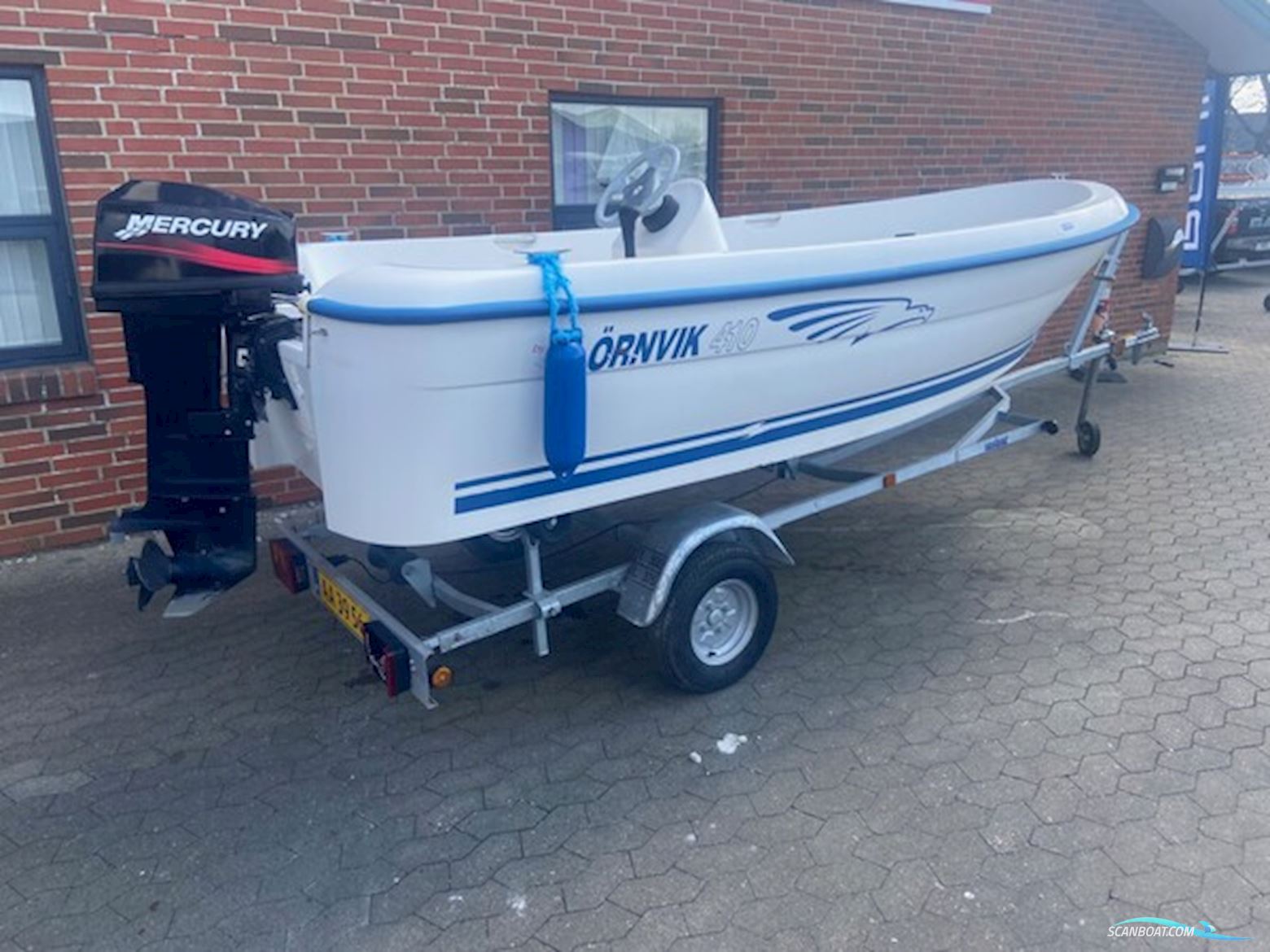 Ørnvik 410 m/Mercury 25 hk 2-takt og Variant trailer