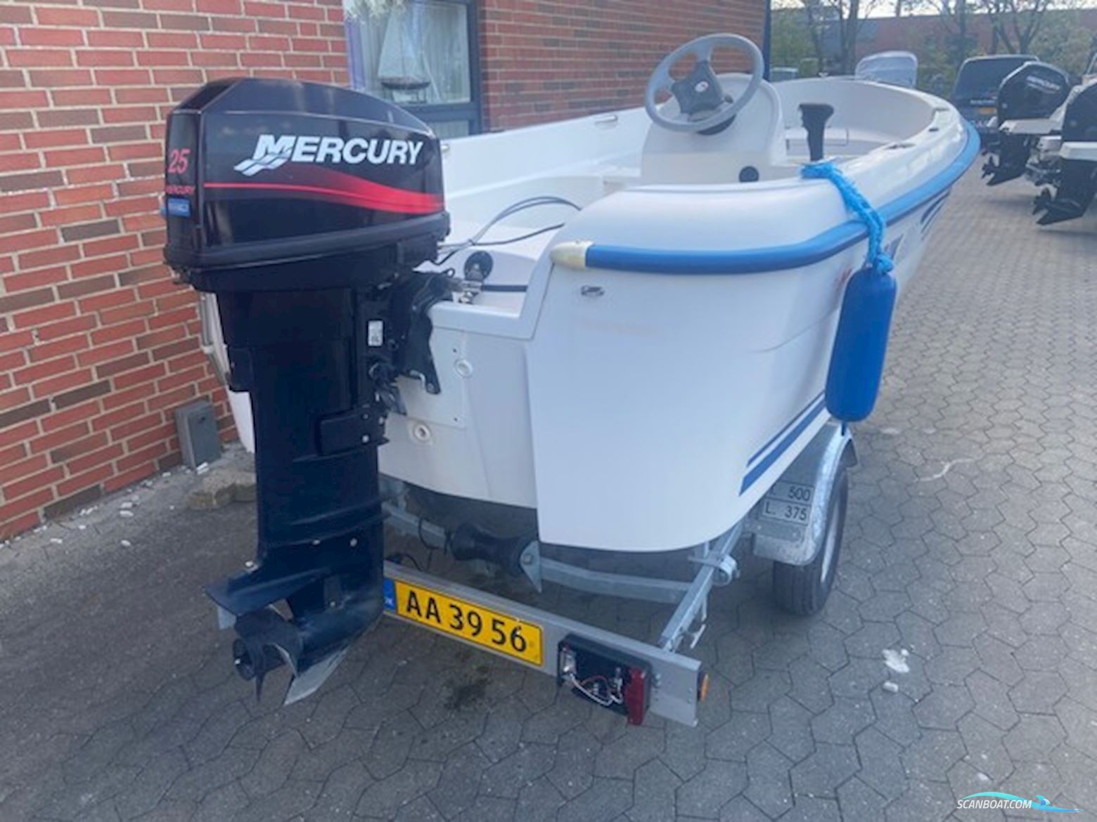 Ørnvik 410 m/Mercury 25 hk 2-takt og Variant trailer