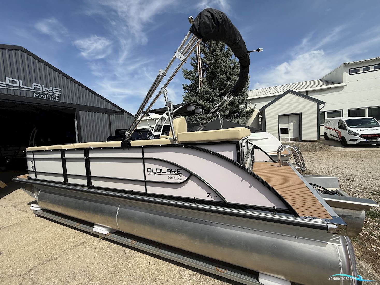 Old Lake Marine T21 Pontoon