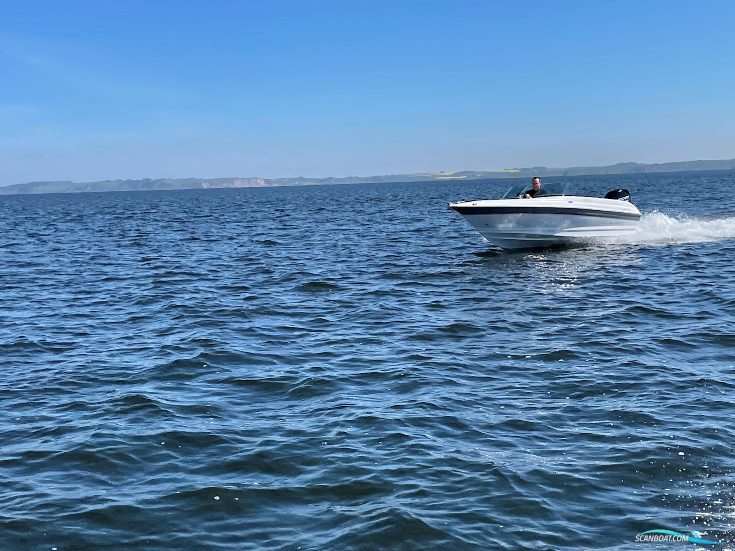 Olympic 460 Bowrider