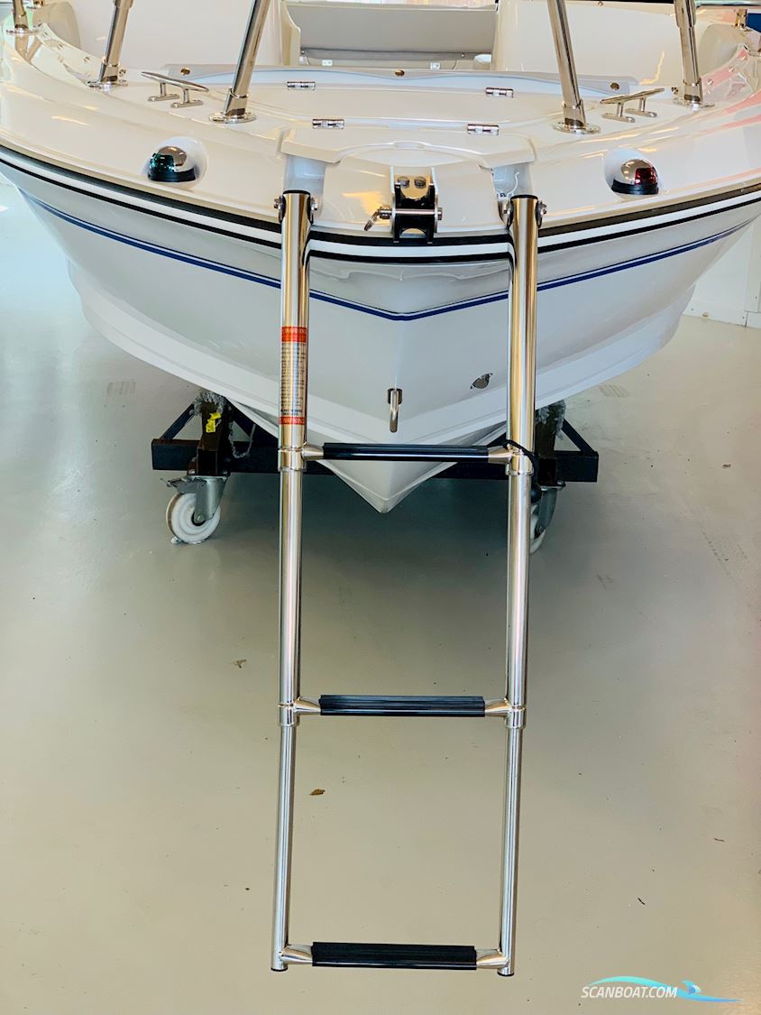 Olympic 520 Bowrider