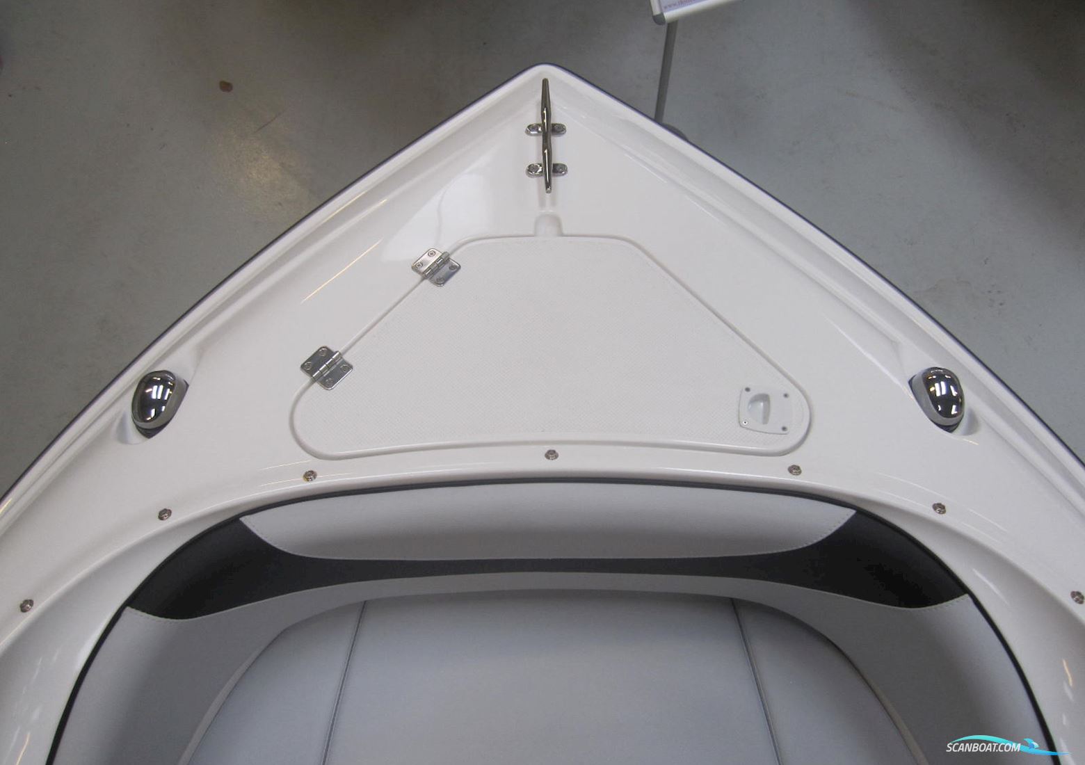 Olympic 580 Bowrider Med Mercury 115 hk CT