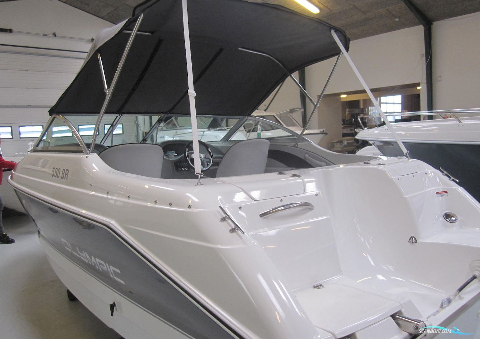 Olympic 580 Bowrider Med Mercury 115 hk CT