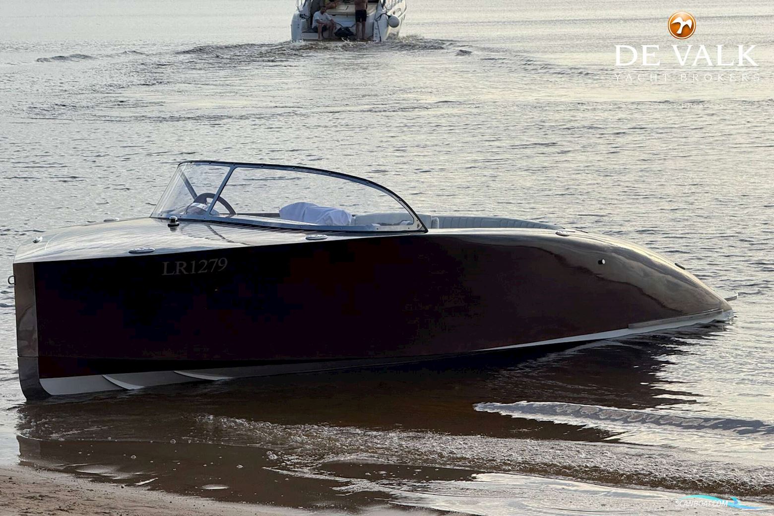 one-off Motor Yacht