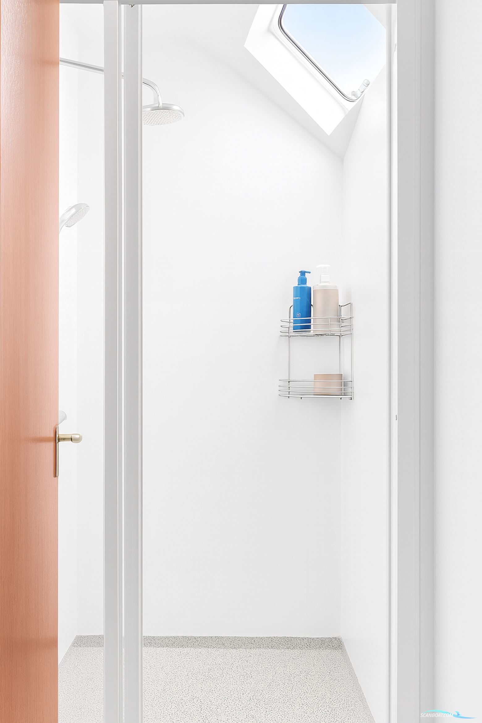 OneOff 92 - Lady Marjan