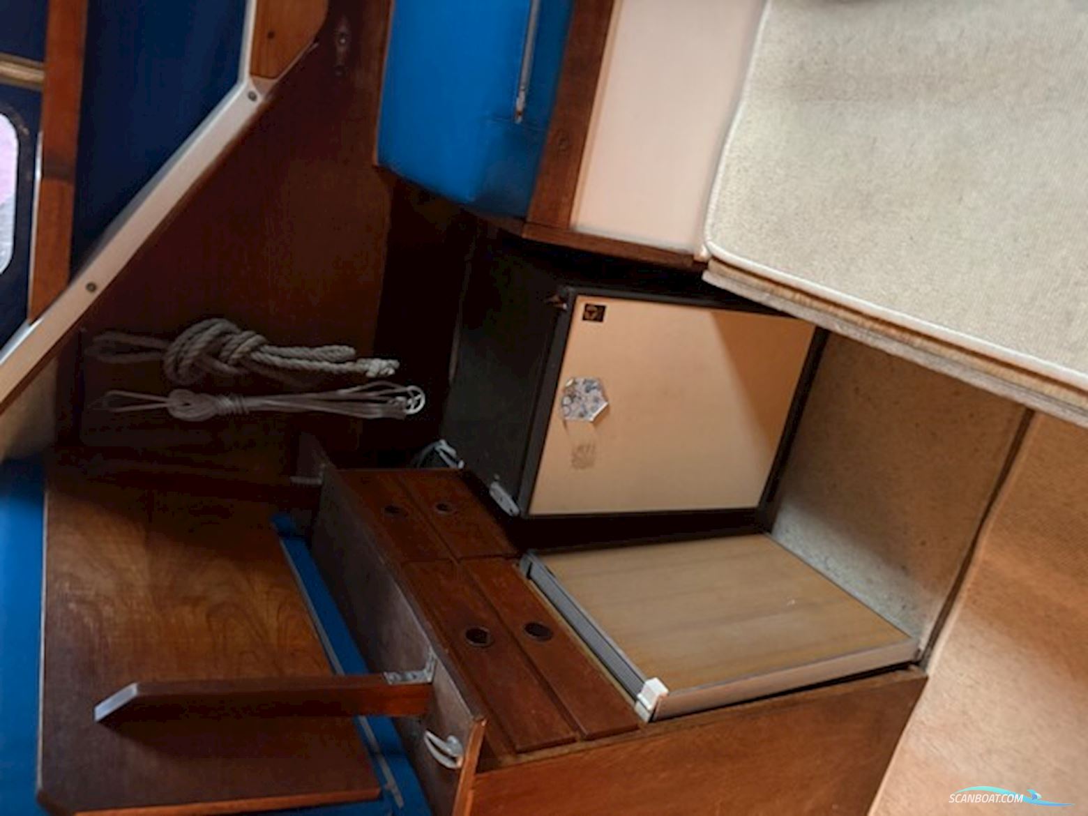 Orrskär 27 – Klassisk Svensk Kvalitetsbåd Med Nyrenoveret Motor (1978)