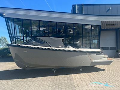 Oud Huijzer 740 Tender Motorboten 2025, met Suzuki motor, The Netherlands