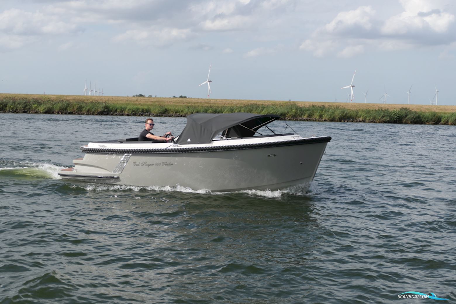 Oudhuijzer 650 Tender