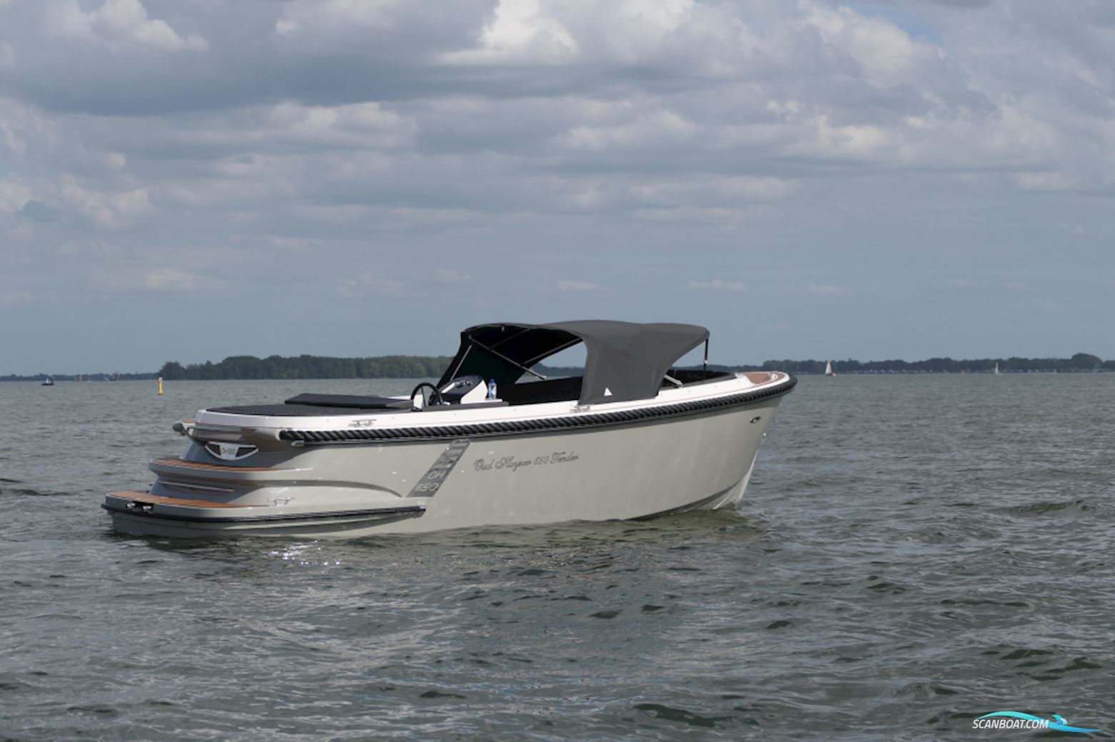 Oudhuijzer 650 Tender