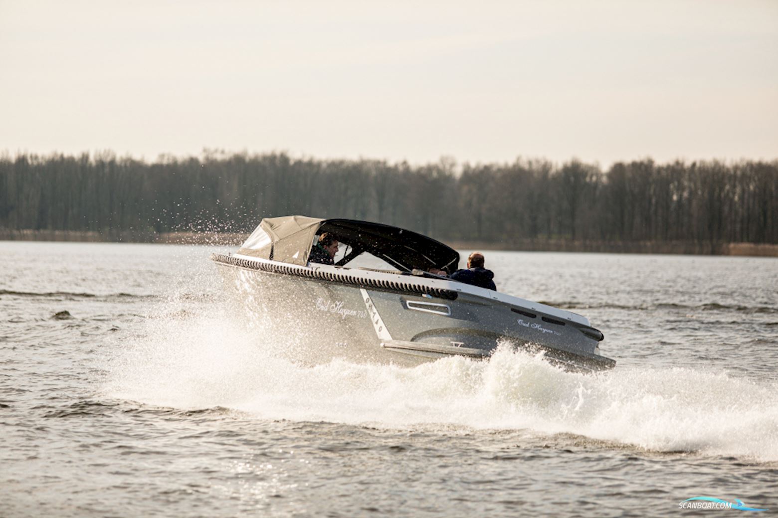 Oudhuijzer 740 Tender