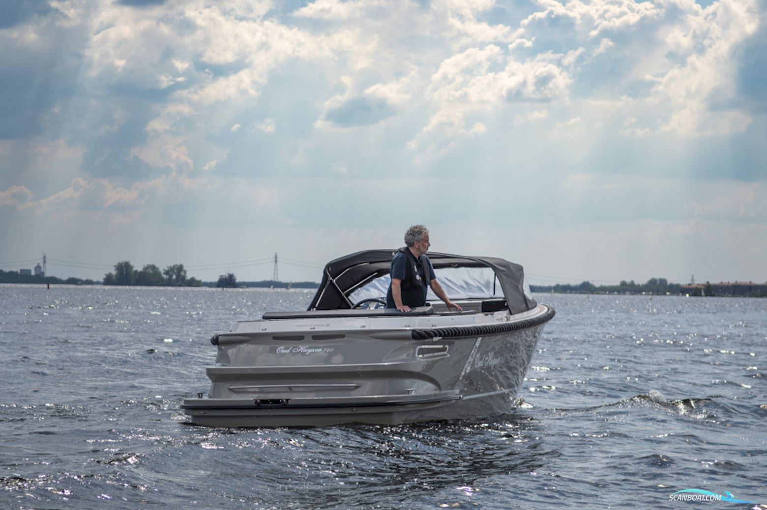 Oudhuijzer 740 Tender