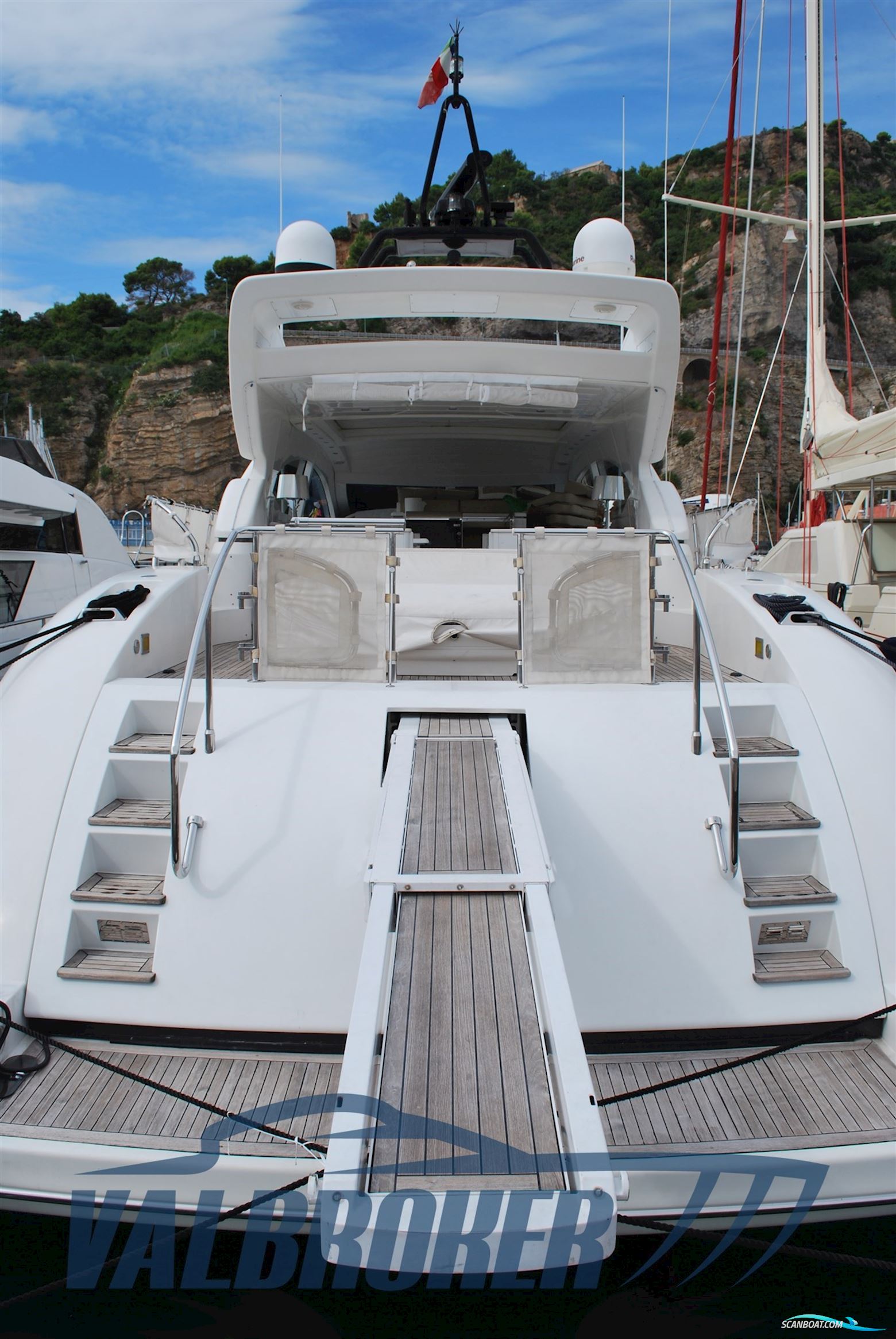 Overmarine Mangusta 72