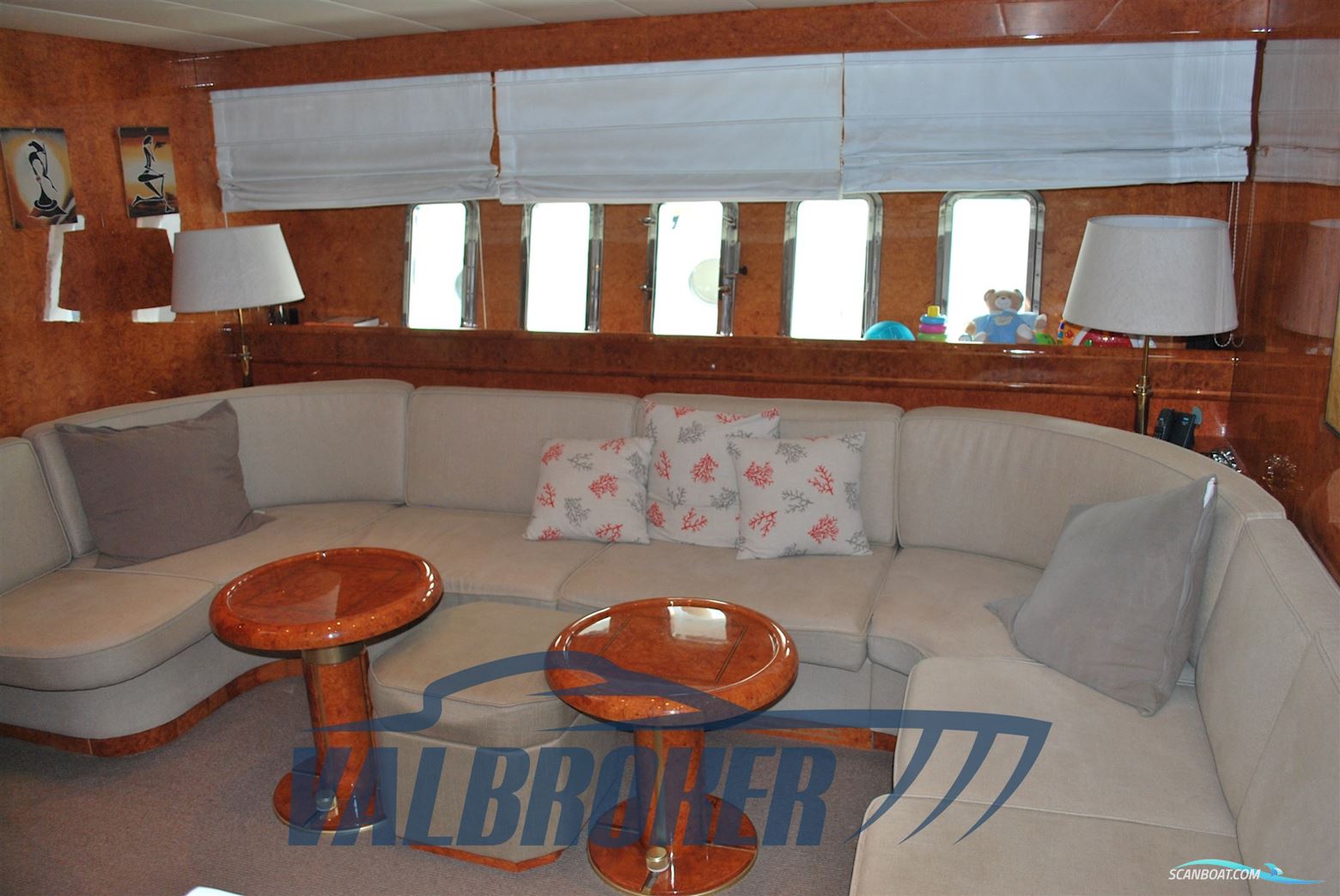 Overmarine Mangusta 72