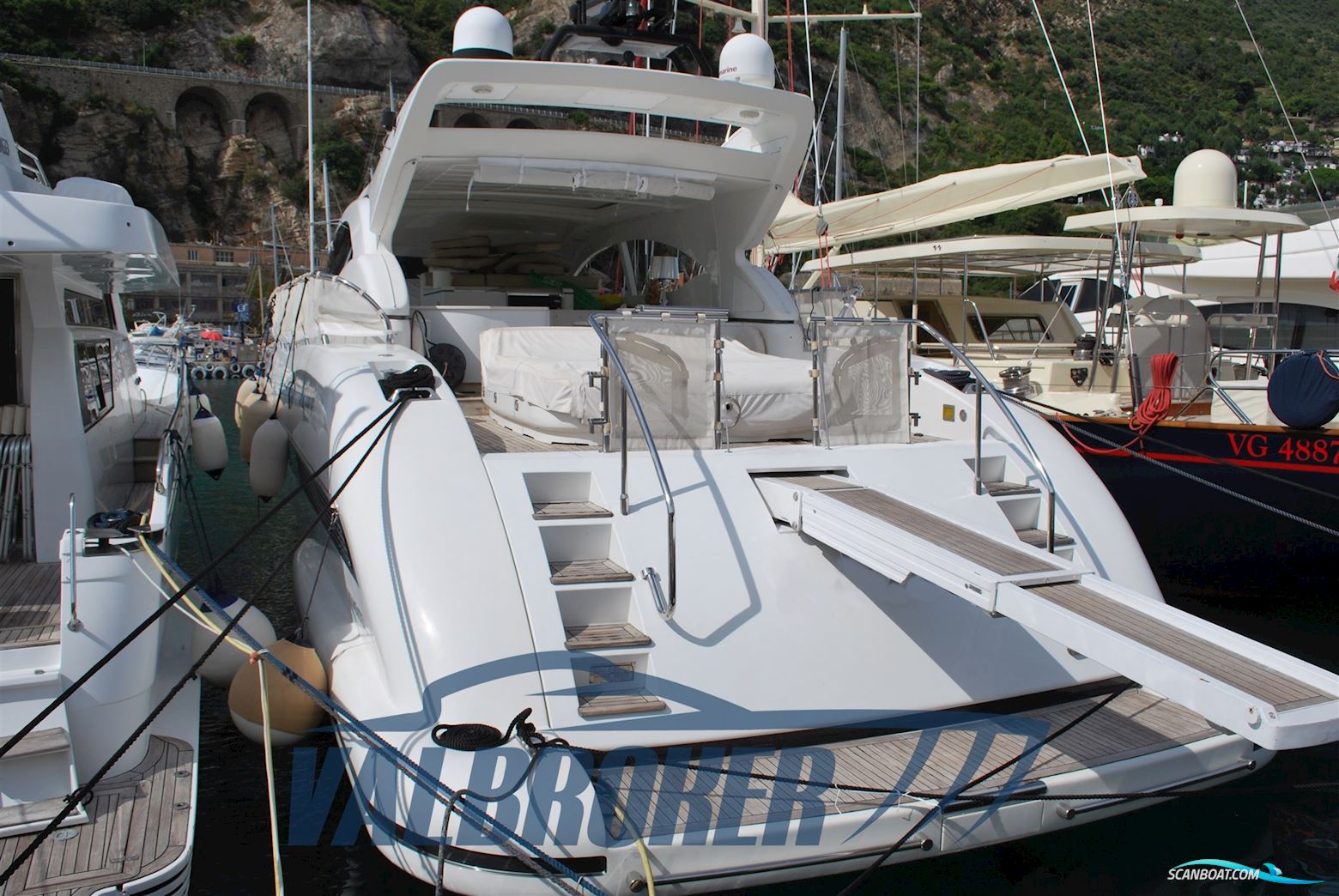 Overmarine Mangusta 72