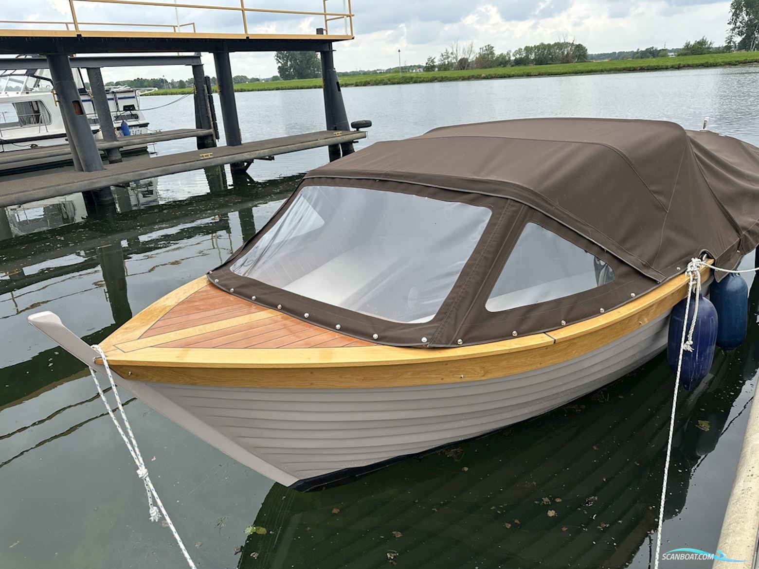 Overnaadse Sloep