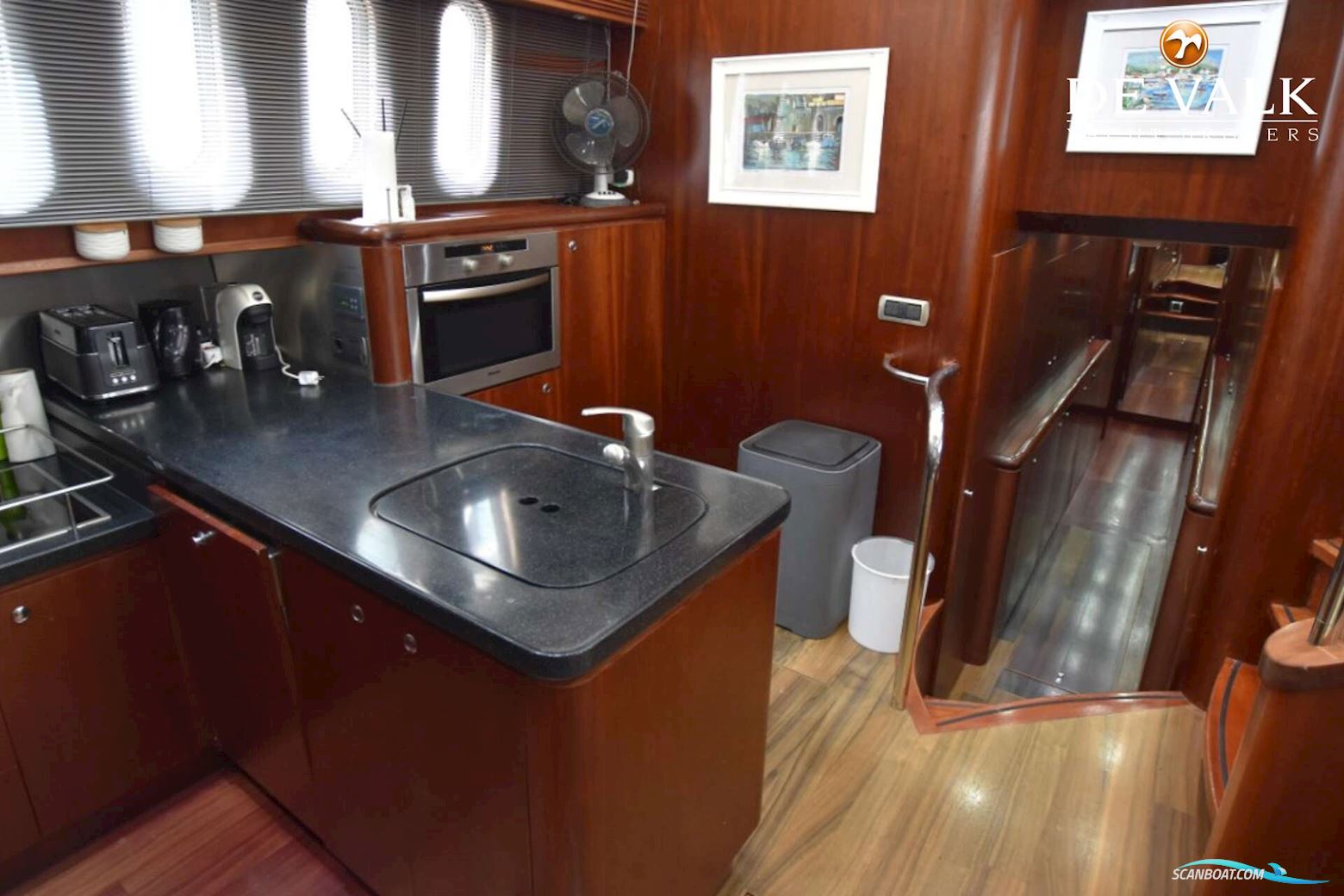 Pacific  Prestige 170