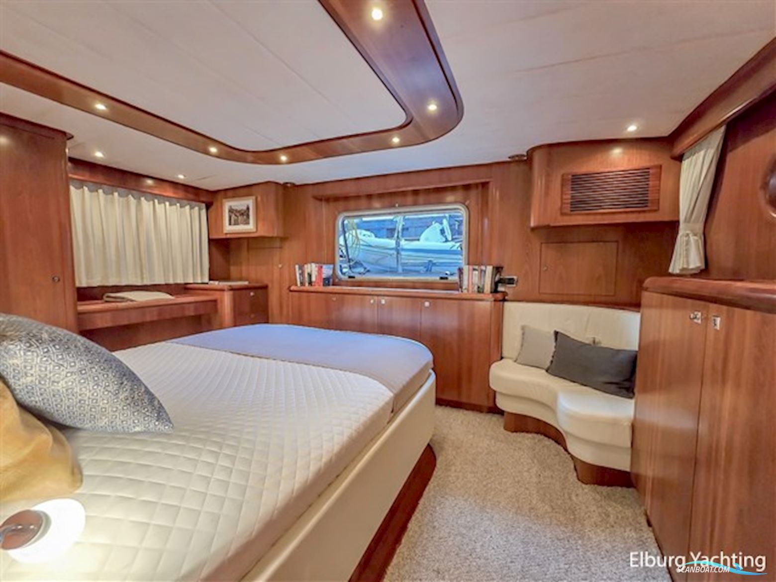Pacific Allure 180 - Wheelhouse