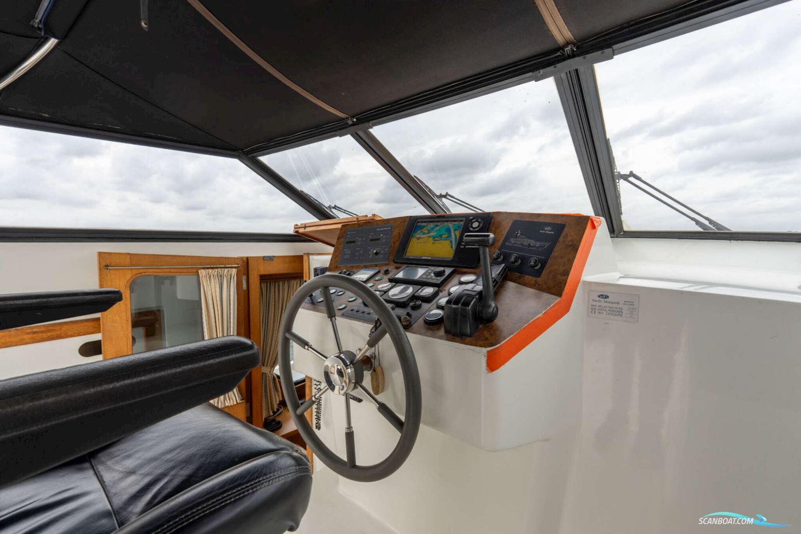 Pacific Allure 180 Cabrio