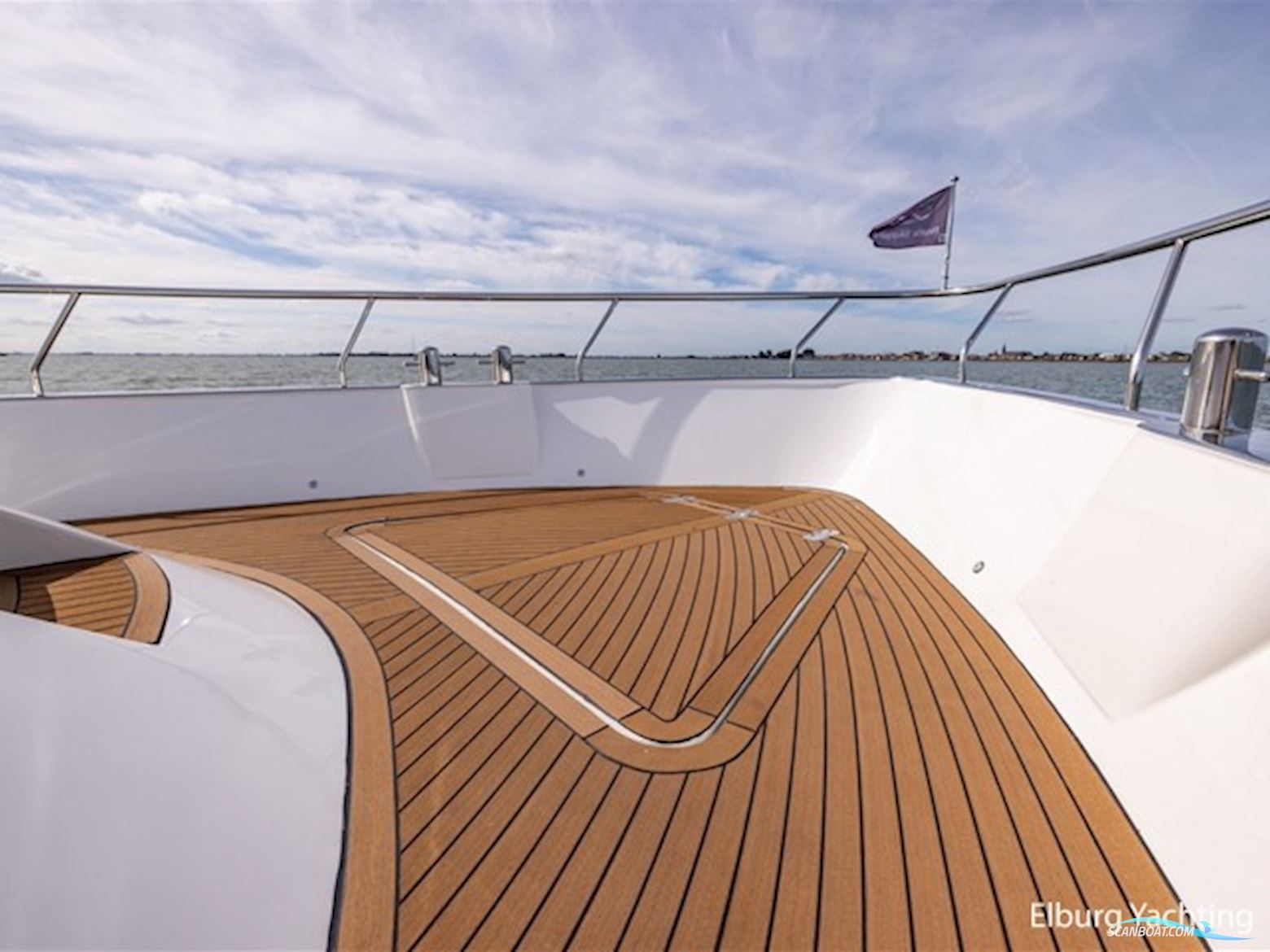 Pacific Pearl Fly 21.00  - CB  - Stabilizers