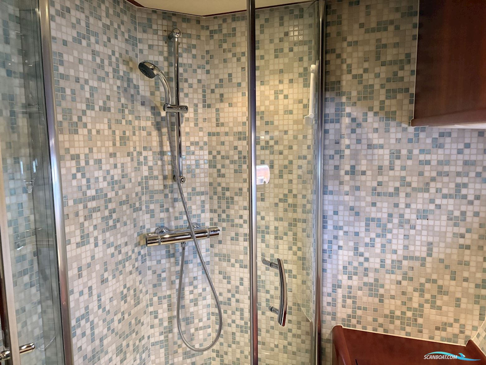 Pacific Prestige 190