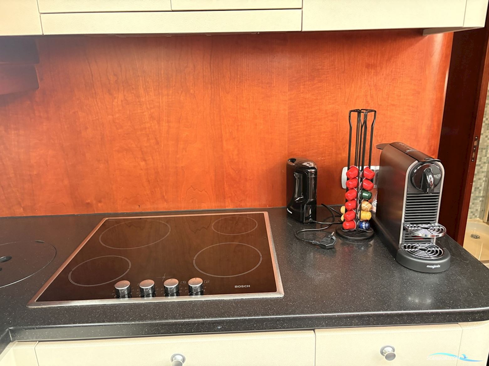 Pacific Prestige 190