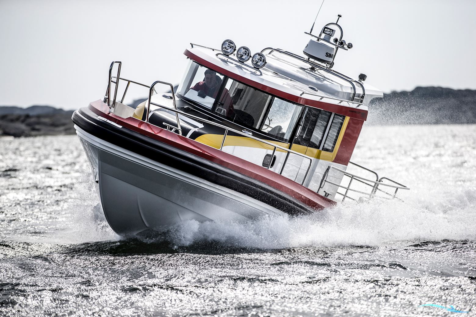 Paragon Yachts 31 Cabin