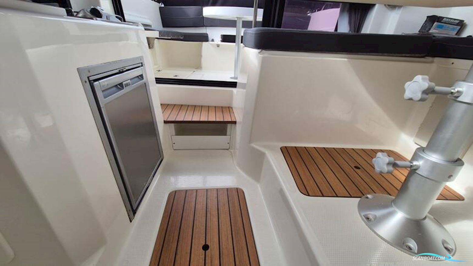 Parker 660 Weekender