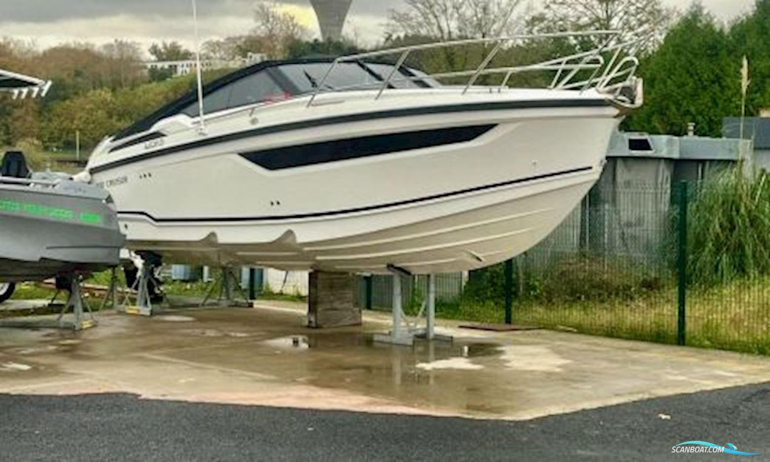 Parker 800 Cruiser