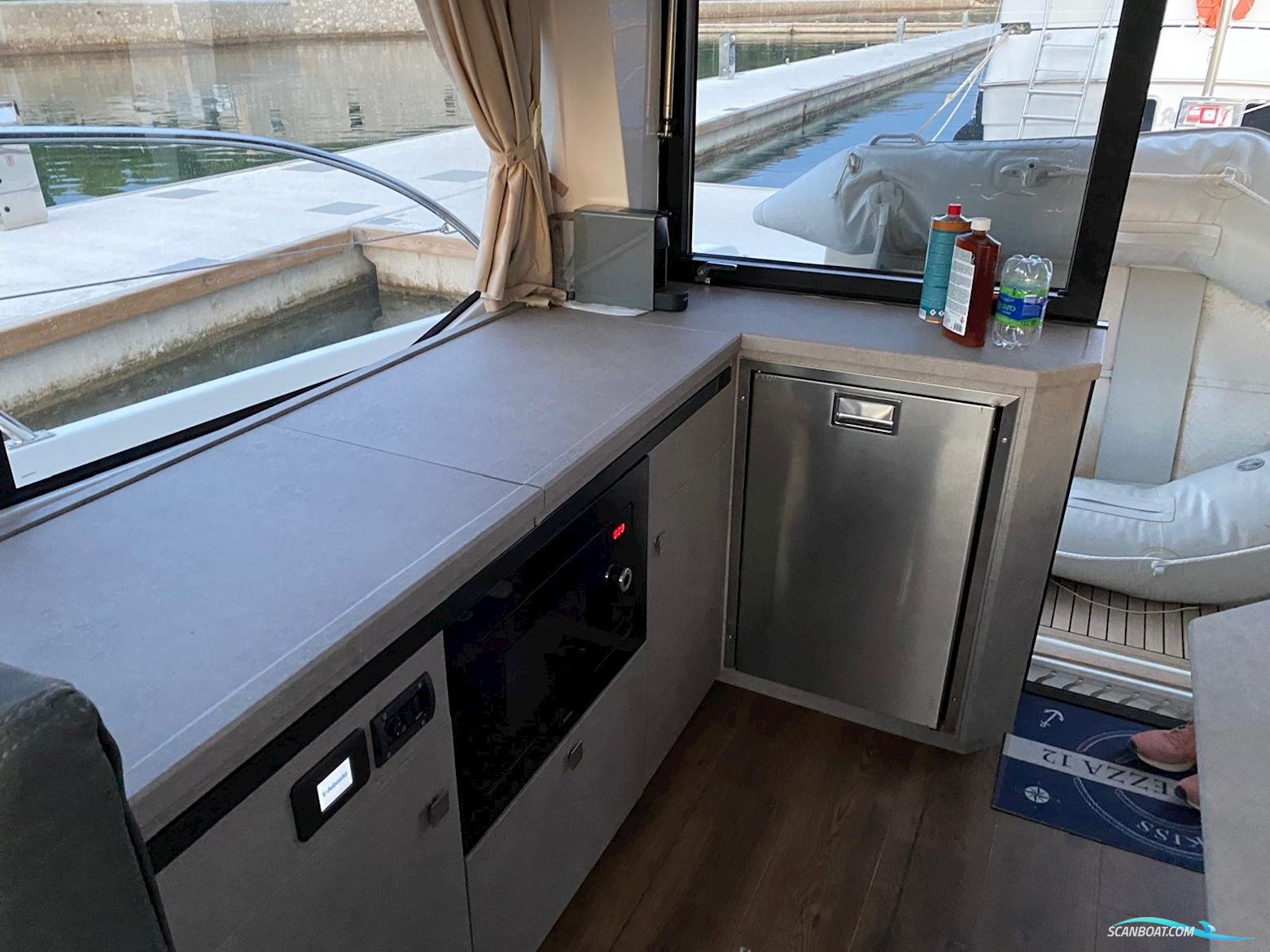 Parker MONACO 110 - 2X 300 PS