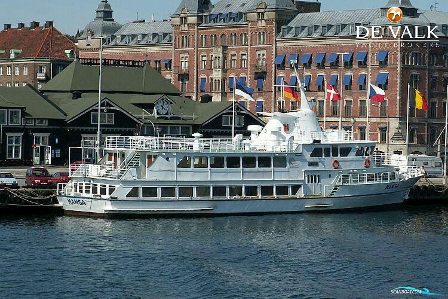 Passenger Vessel Minerva