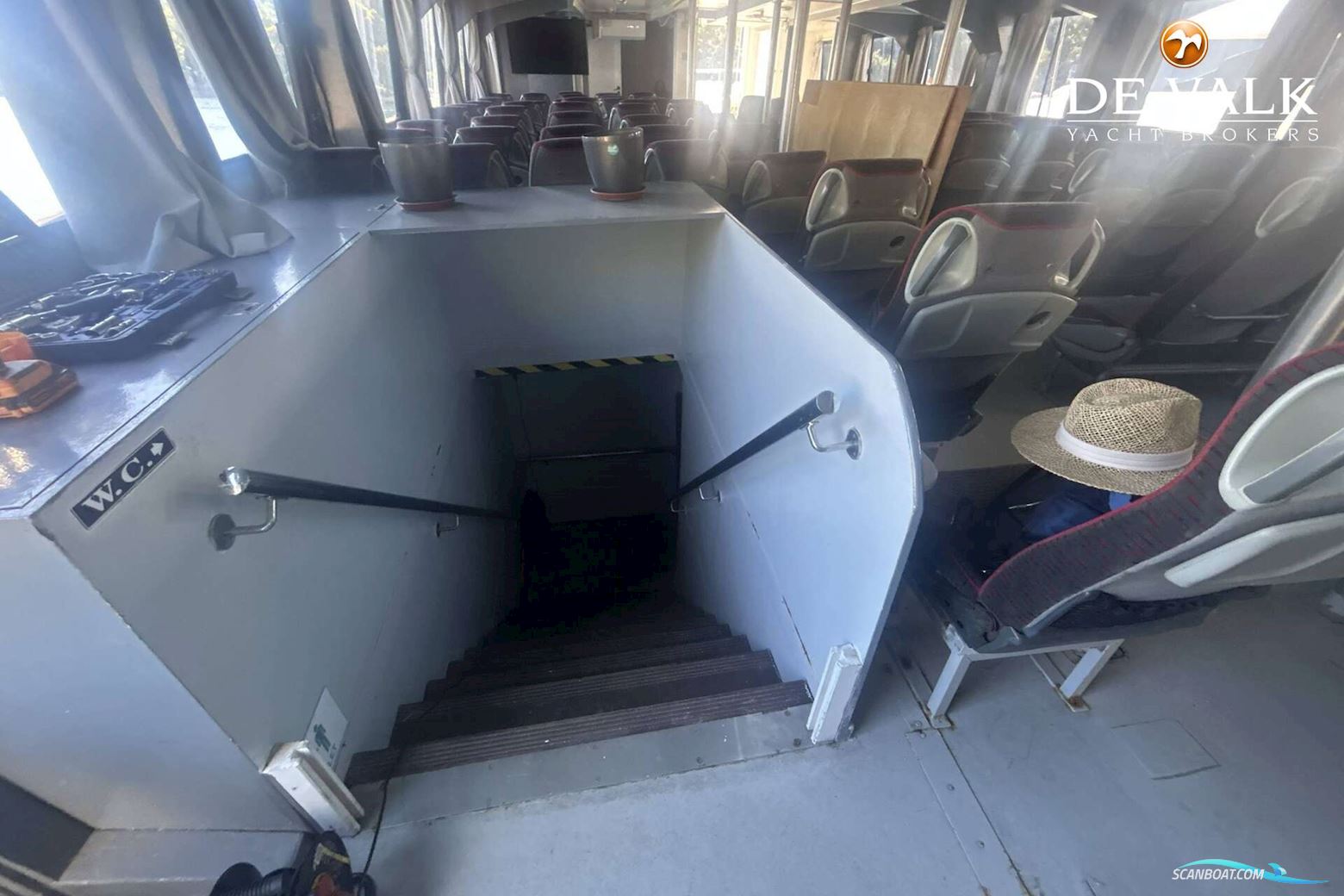 PASSENGERS SHIP CODECASA 30