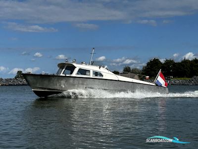 Patrouille Vaartuig 1100 Met Ruim Zonnedek! Motorboten 1959, met Steyrn motor, The Netherlands