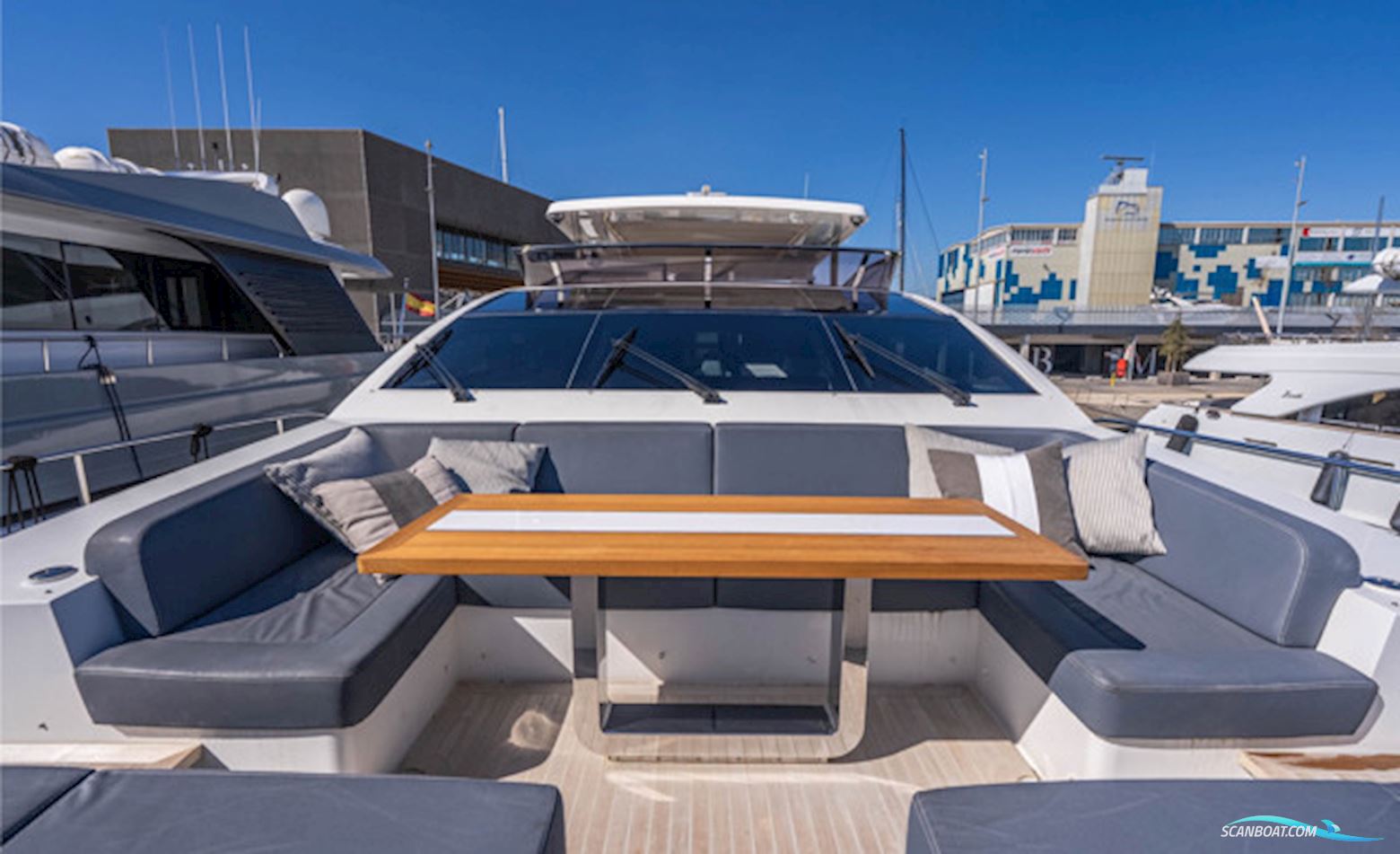 Pearl Yachts 95
