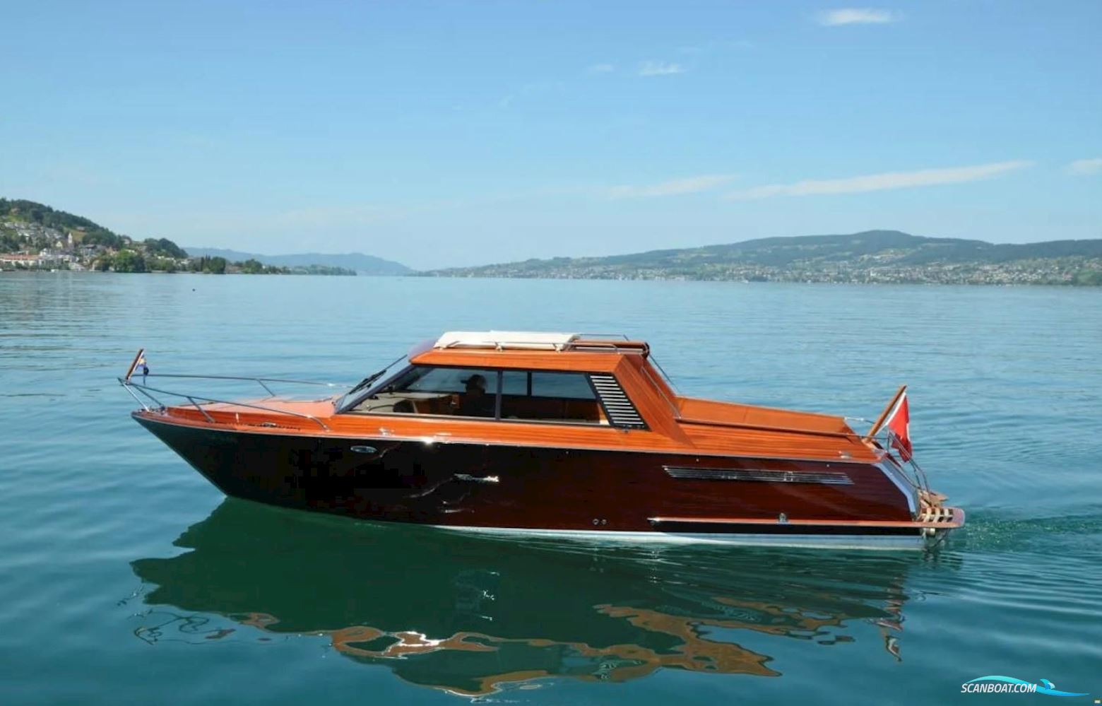 Pedrazzini Elba De Luxe Motorboten 1983, met Chrysler motor, Switzerland