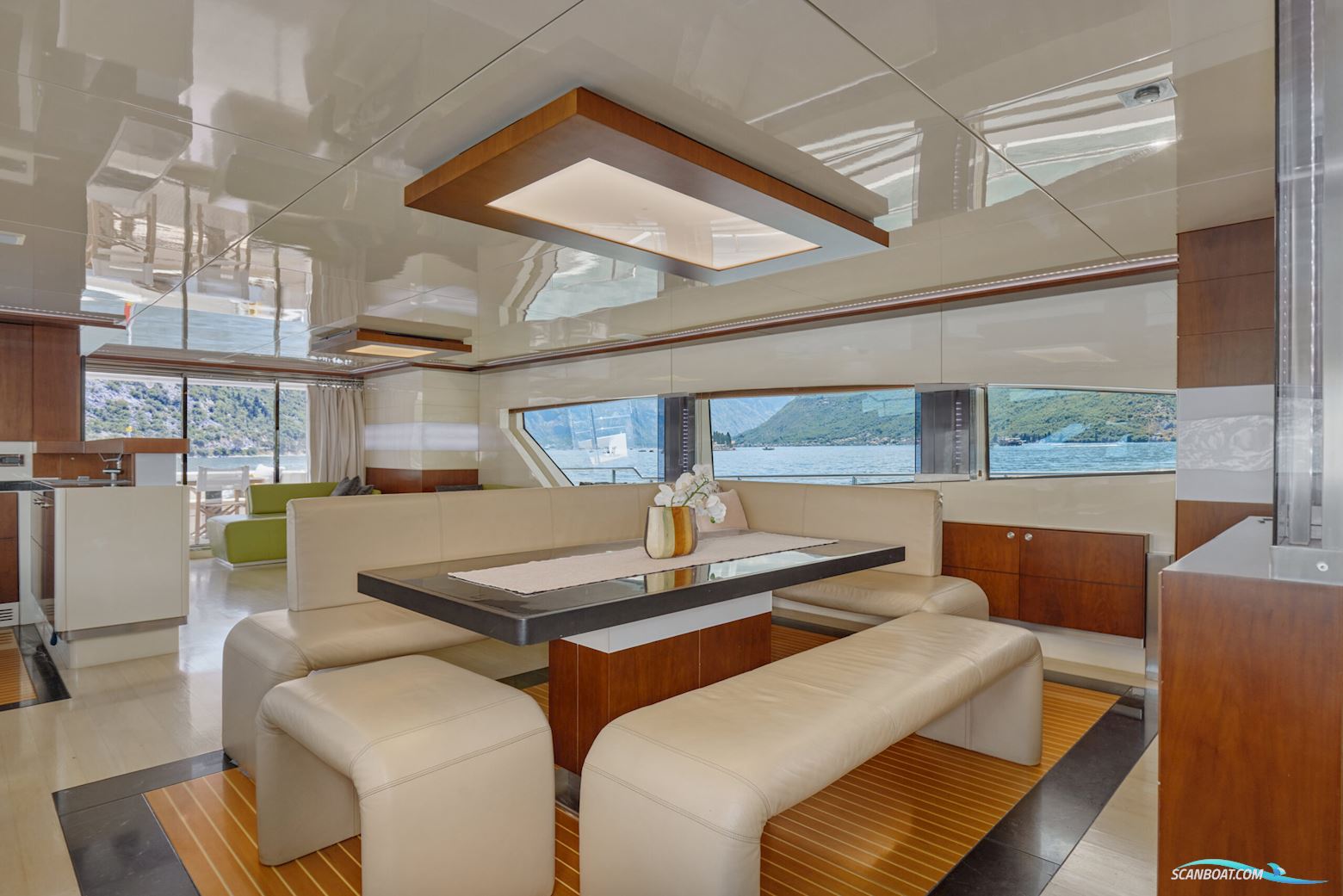 Peer Gynt Big Rubber Duck