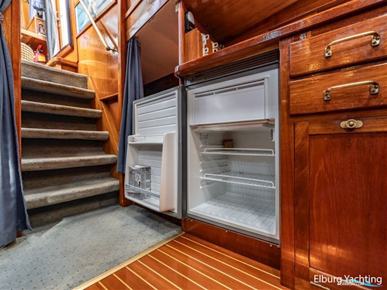 Pegasus II 16.71 - Vluchtschip