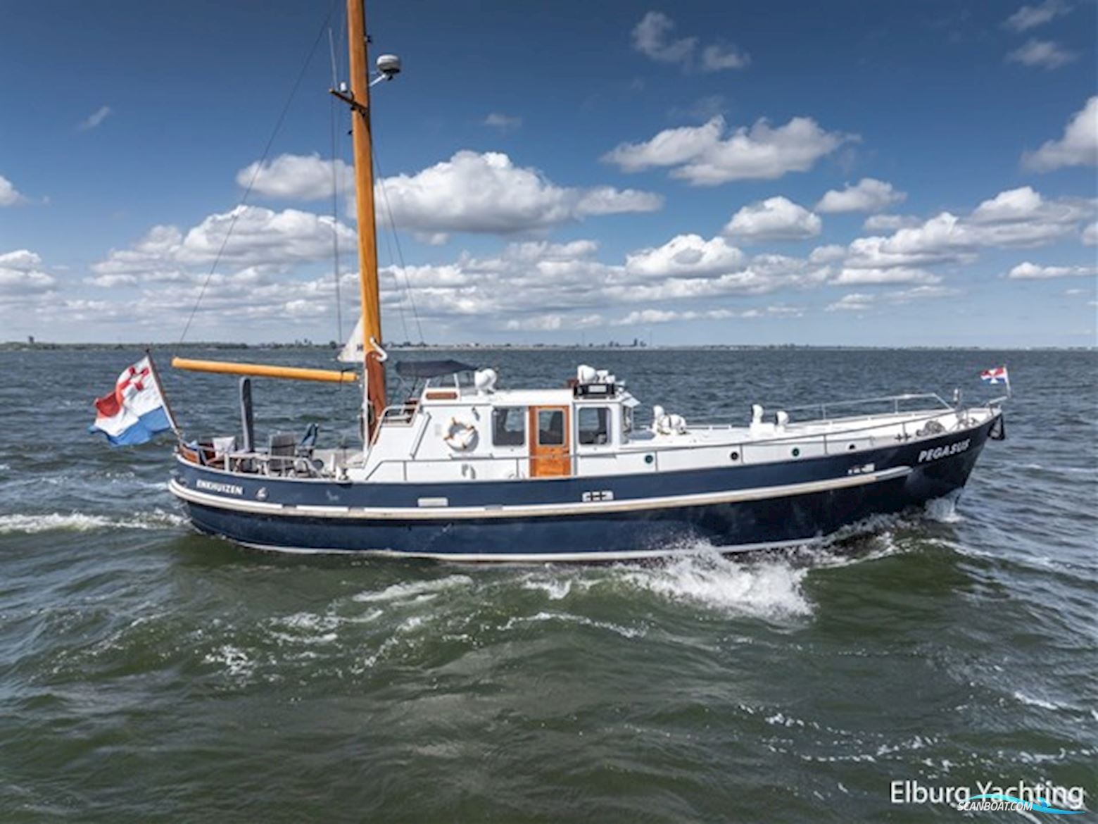 Pegasus II 16.71 - Vluchtschip