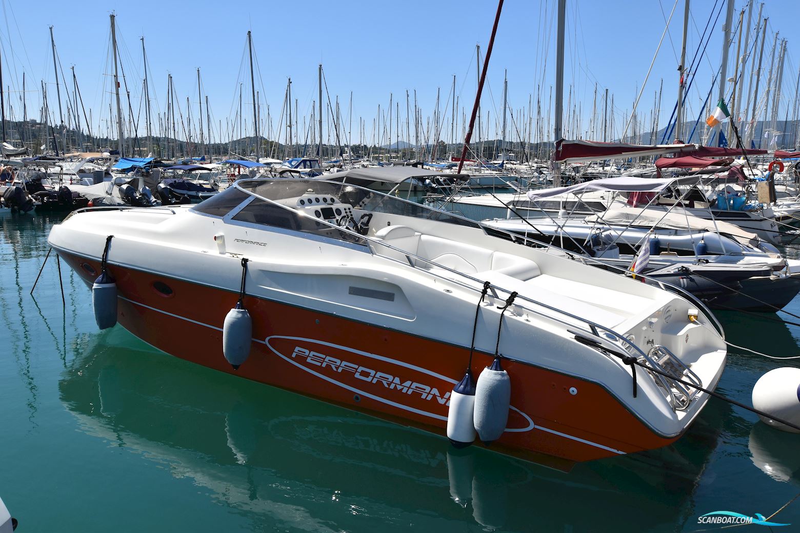 Performance Cruising 907 Motorboten 2003, met Volvo Penta motor, Griekenland