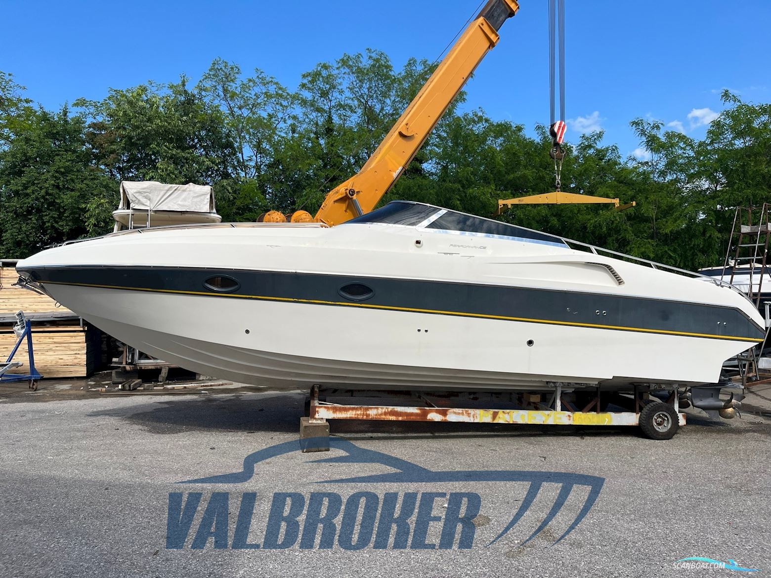 Performance Marine 907 Performance Motorboten 2004, met Volvo Penta 8.1 Gi 2 motor, Italië