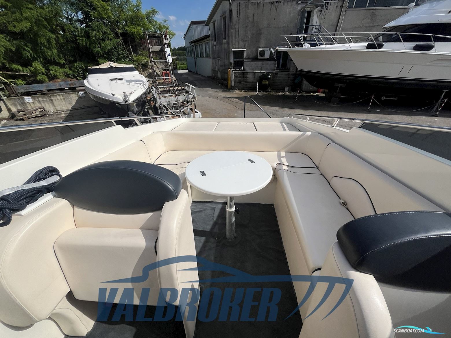 Performance Marine 907 Performance