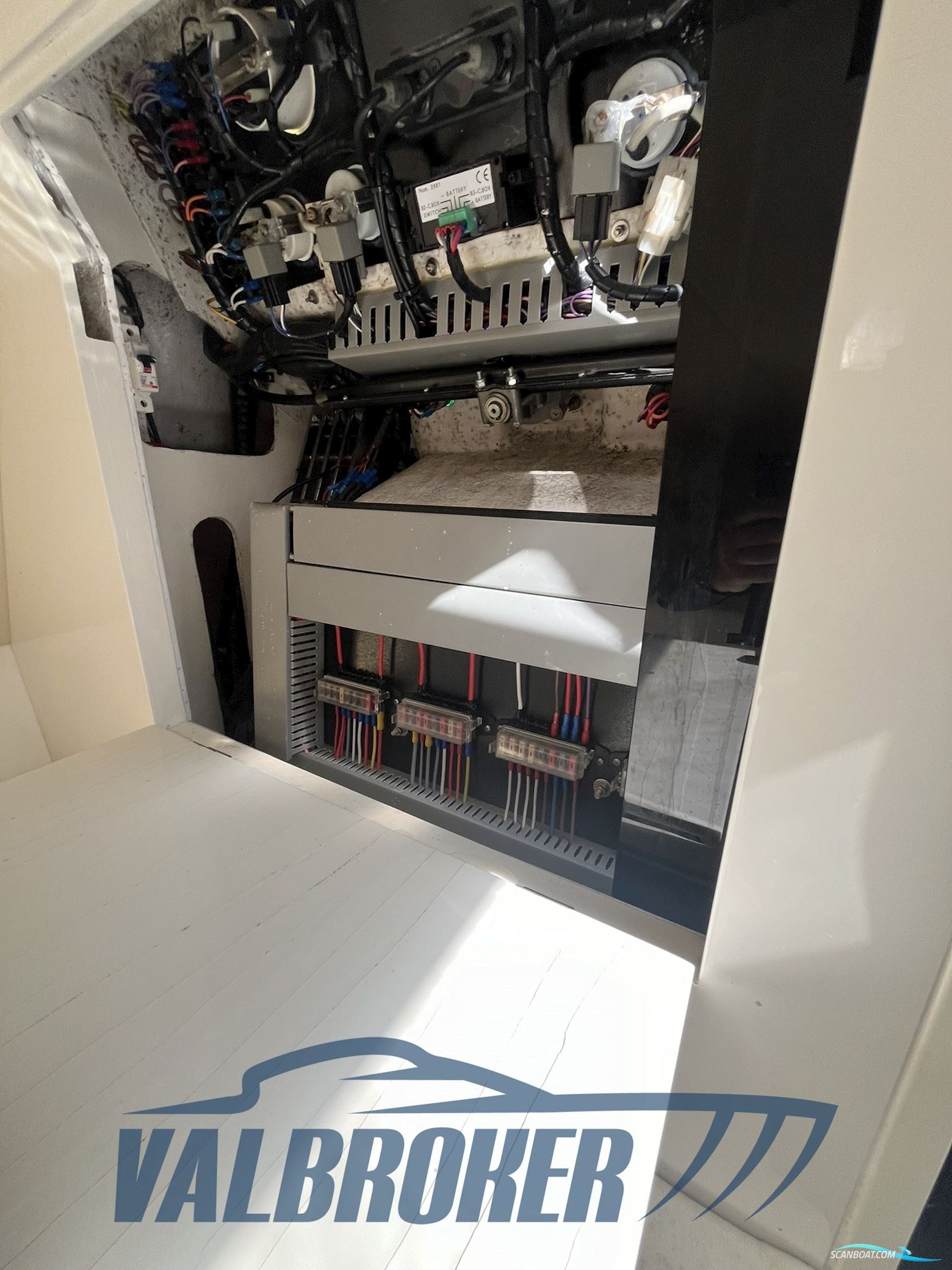 Performance Marine 907 Performance