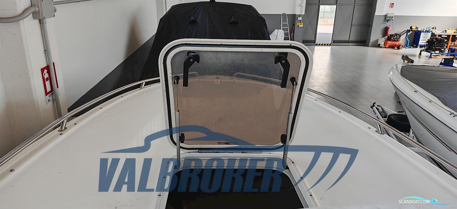 Performance Marine 907 Performance