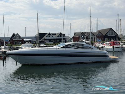 Pershing 52 Motorboten 2004, met Man V10 Diesel motor, Denemarken