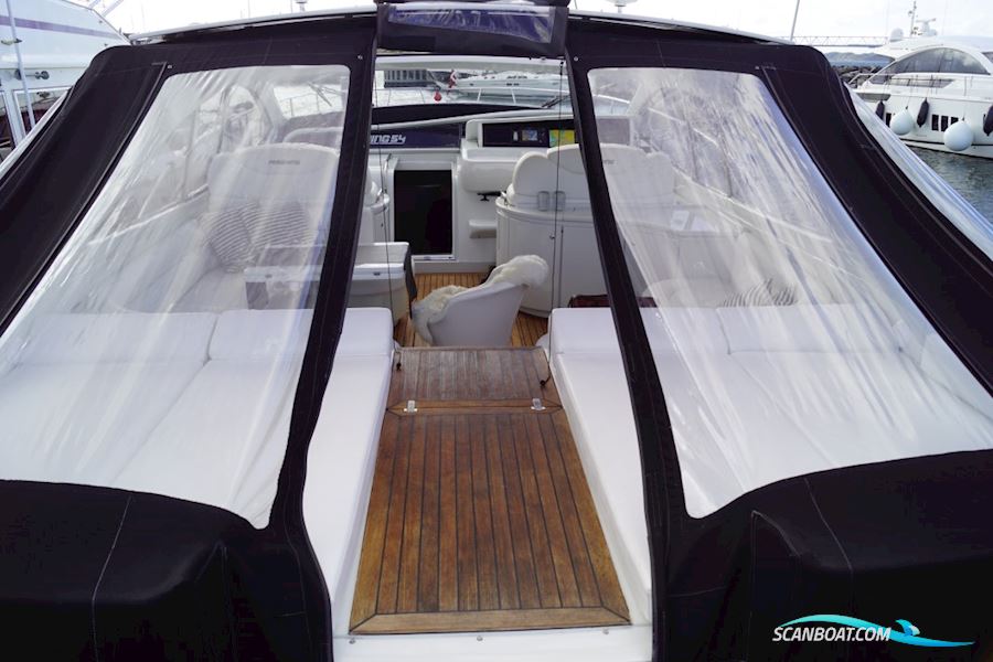 Pershing 54 - Unik Stand / Mint Conditon