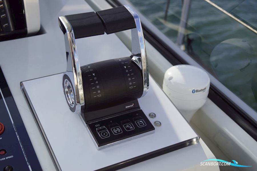 Pershing 54 - Unik Stand / Mint Conditon