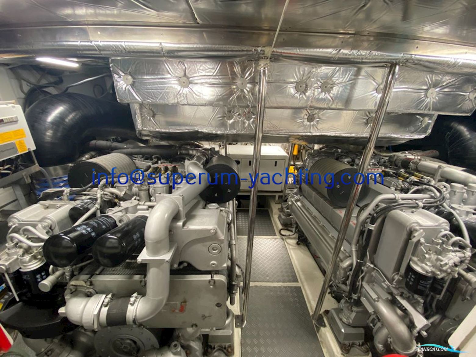 Pershing 72