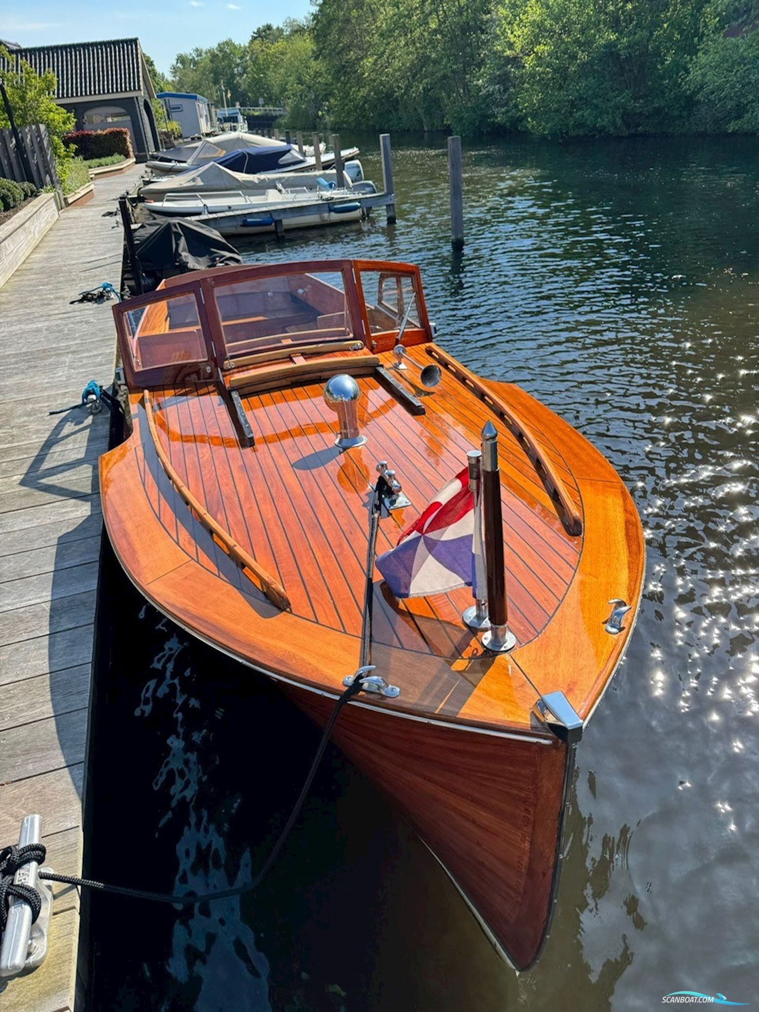 Peterson Daycruiser