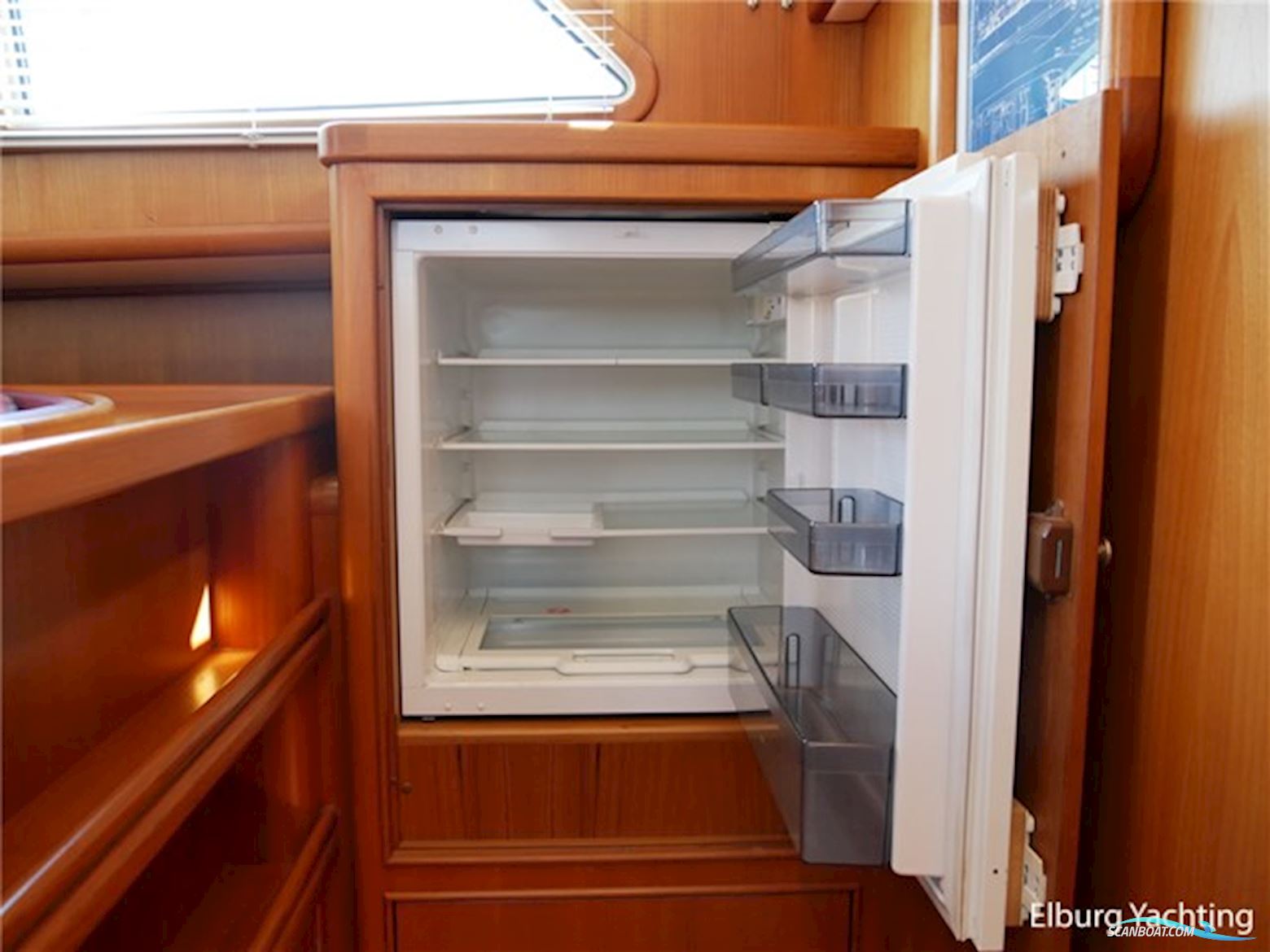 Pieter Beeldsnijder 58 - Open Pilothouse