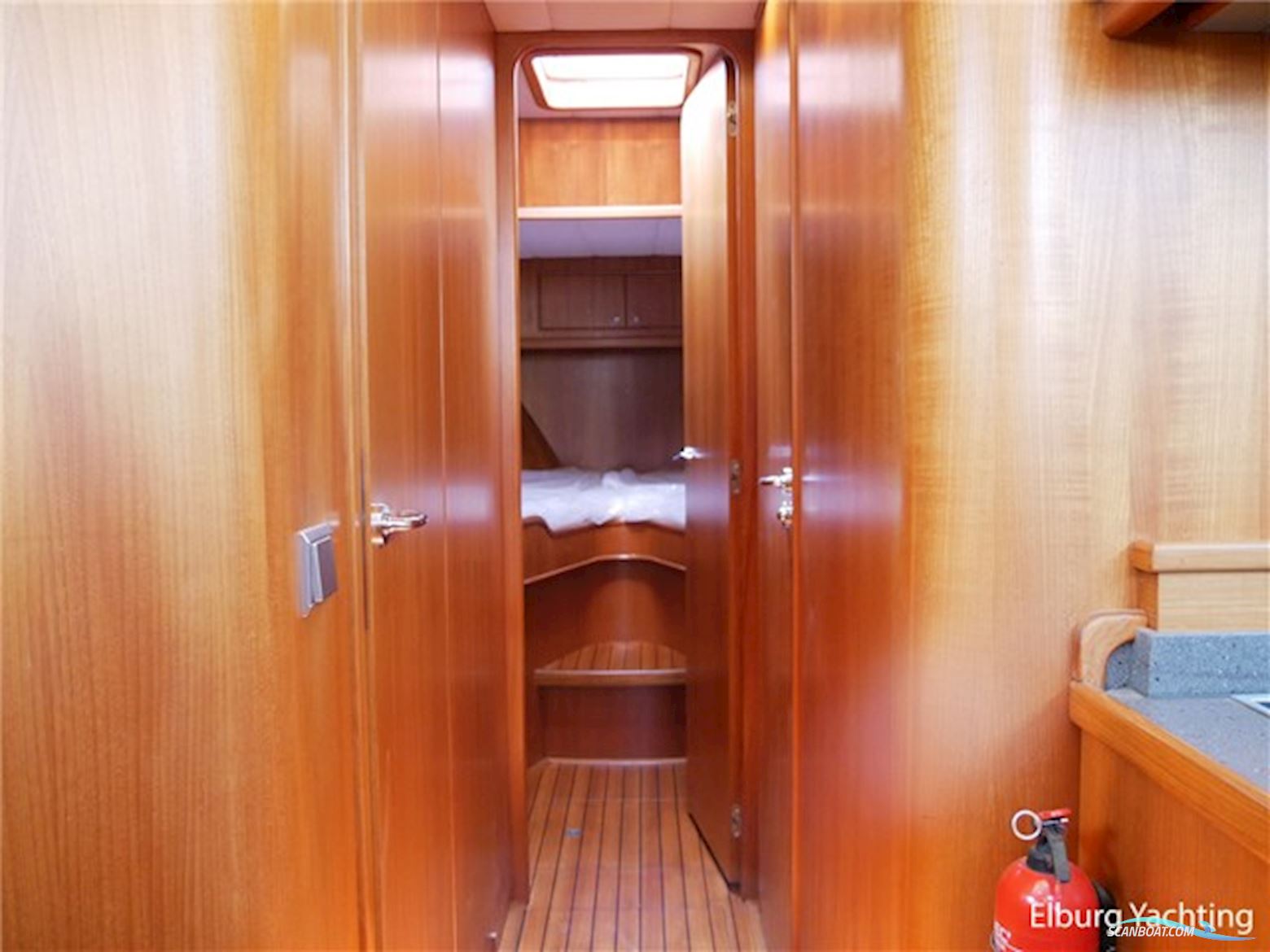 Pieter Beeldsnijder 58 - Open Pilothouse