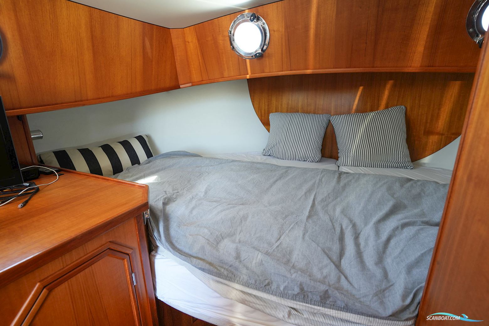 Pieterse 1050 Motorvlet